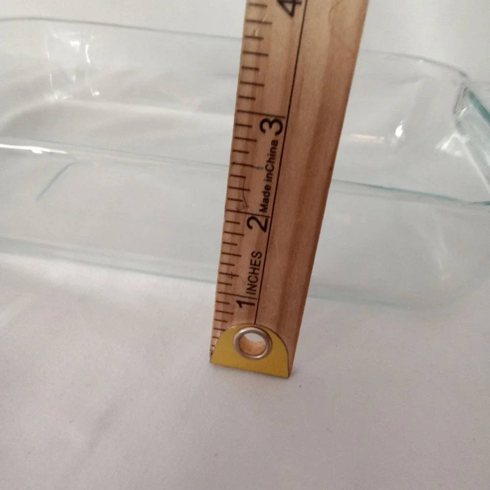 Pyrex rectangular glass